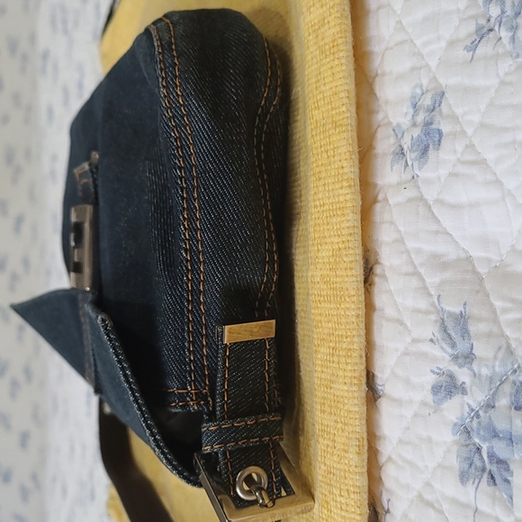 Sold Fendi denim baguette shoulder bag - Picture 12 of 14
